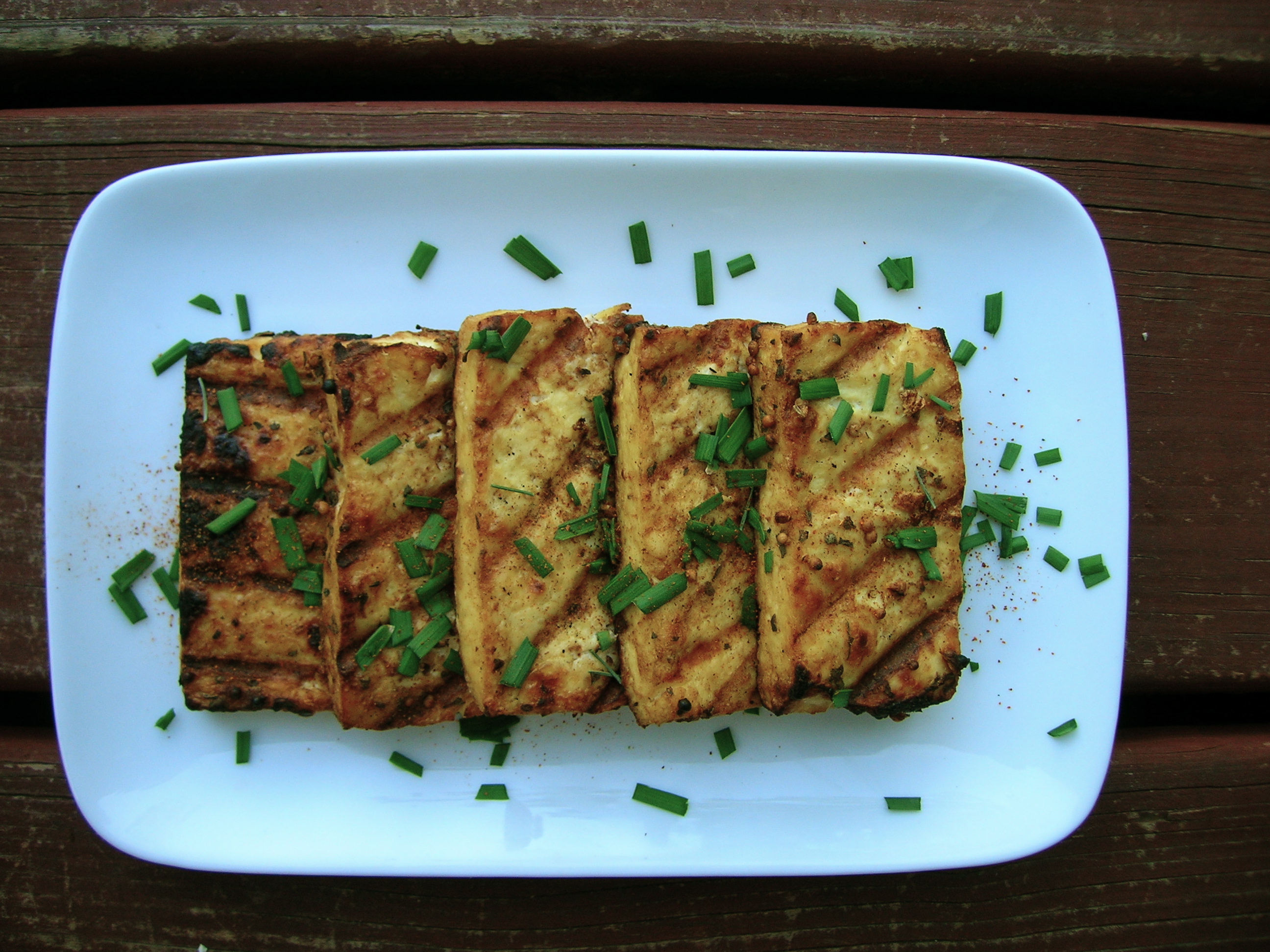 Mustard Grilled Tofu – food.lainehardy.com